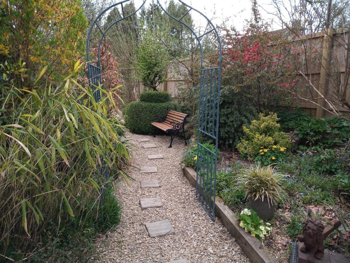 Cosy Stone Cottage, The Bungalow Perrotts Brook 시런세스터 외부 사진